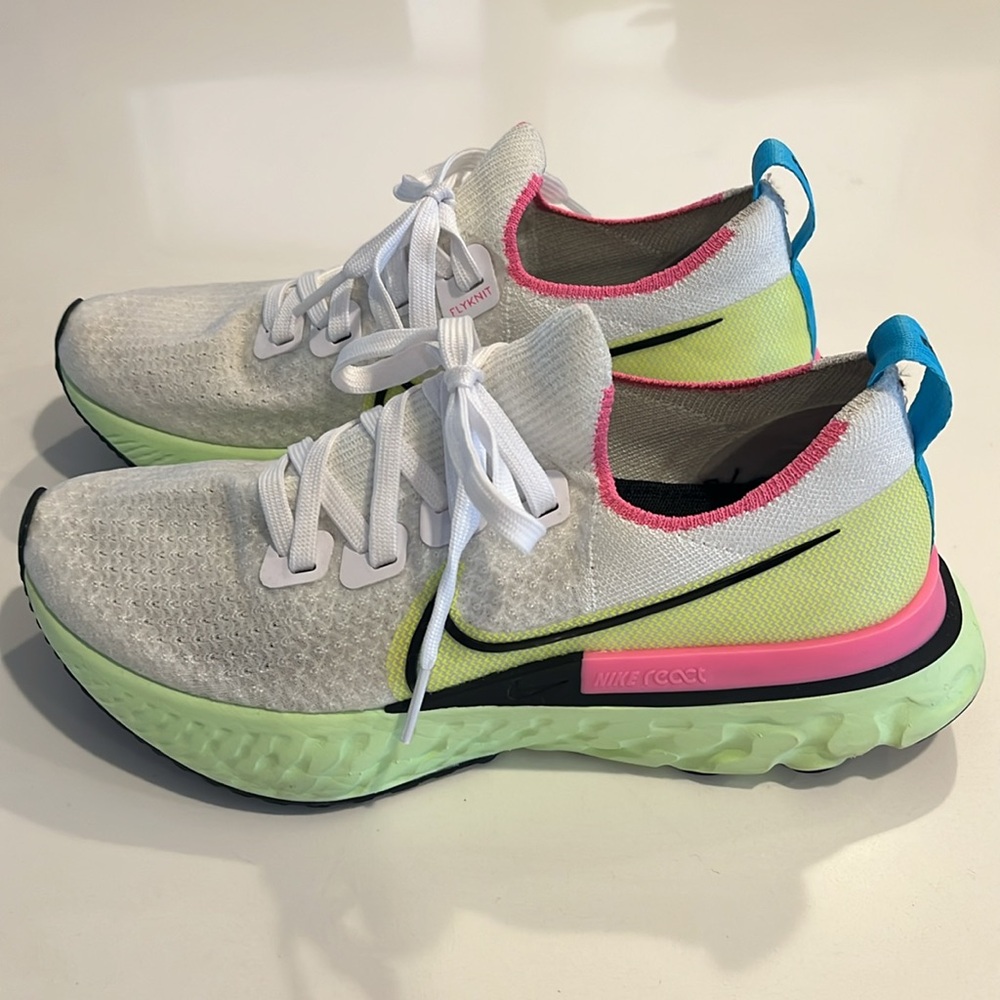 NIKE React Infinity Flyknit running shoes.  Women’s size 7.5. Volt pink glow. - Picture 6 of 12